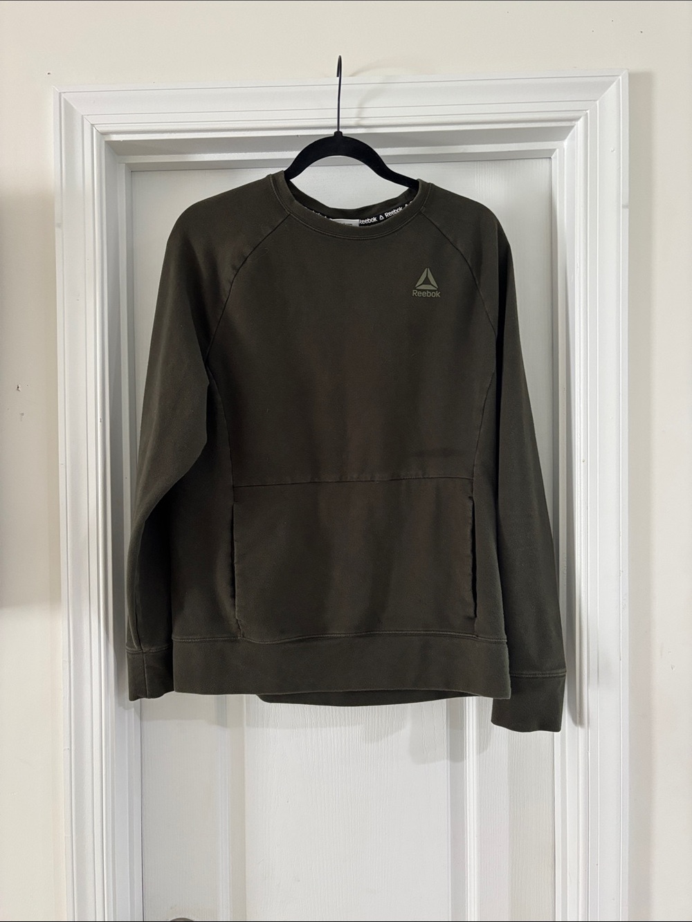Reebok Men’s Olive Green Crewneck Sweatshirt